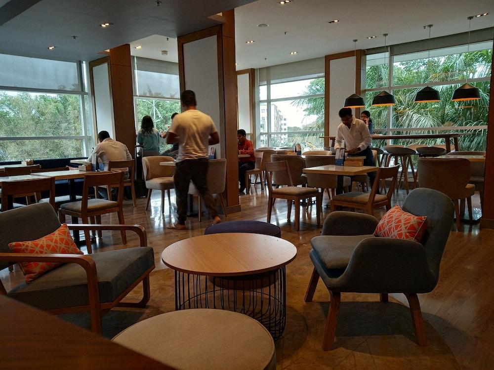 Holiday Inn Express Pune Pimpri By Ihg Buitenkant foto