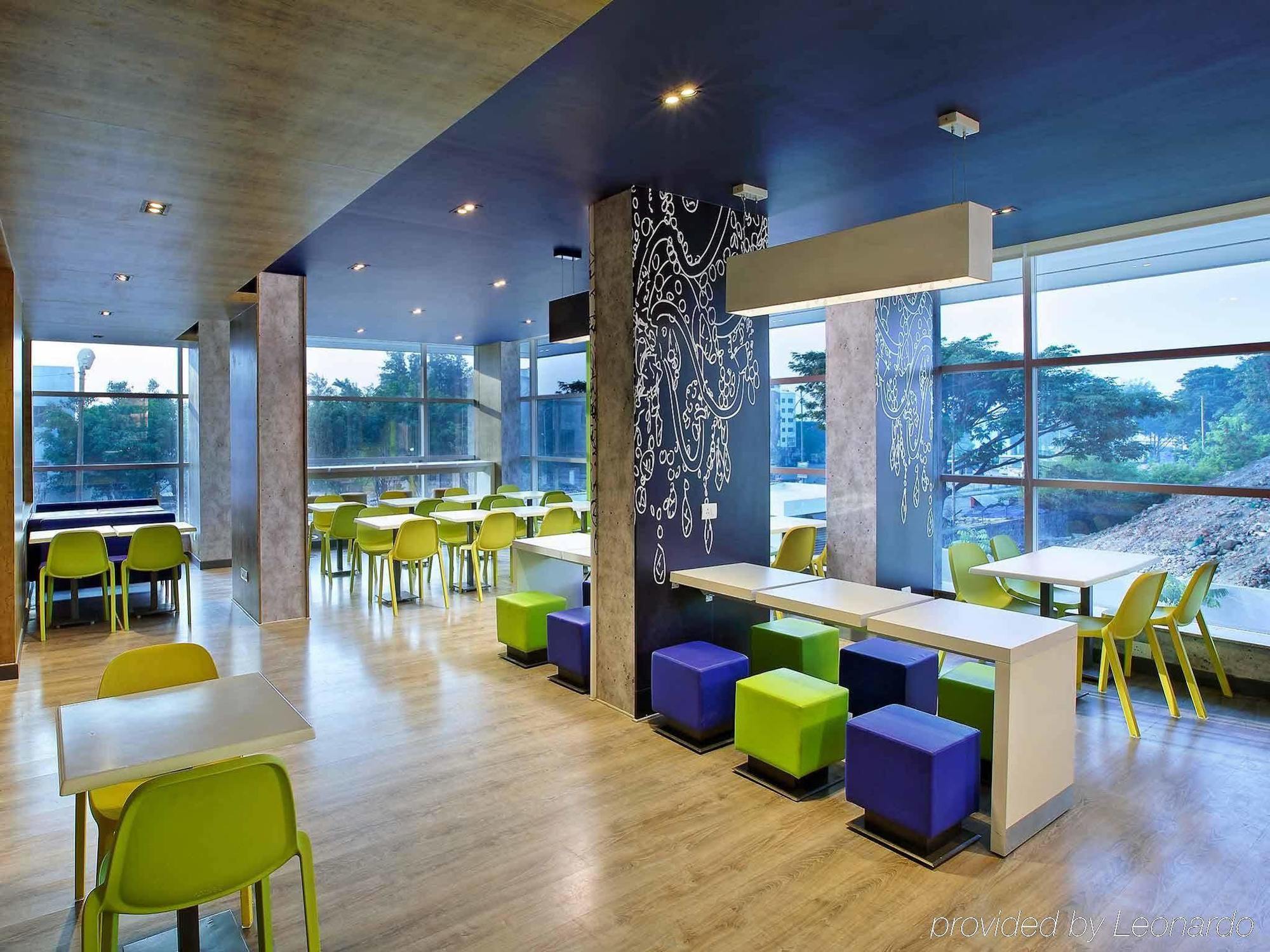 Holiday Inn Express Pune Pimpri By Ihg Buitenkant foto