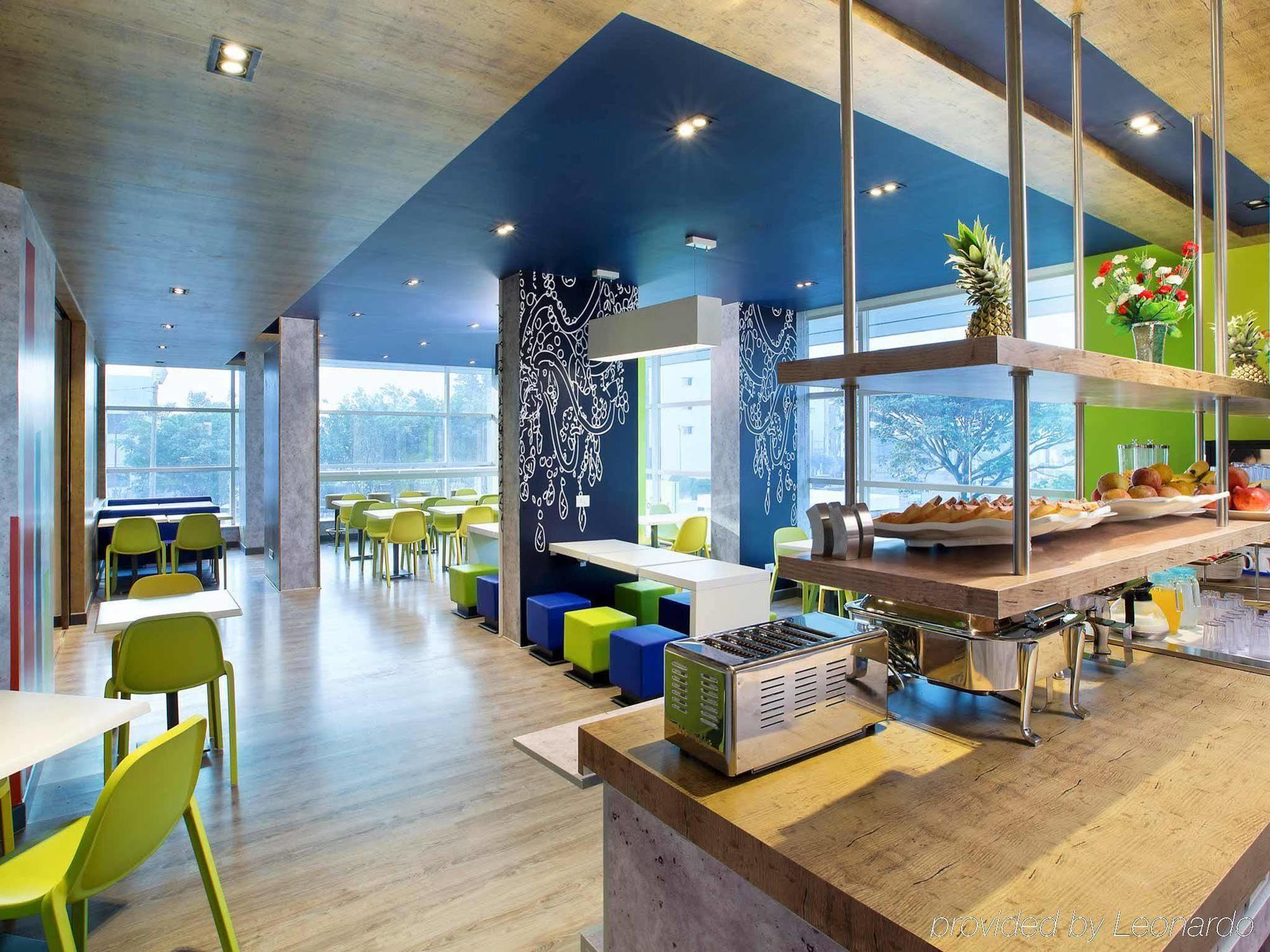 Holiday Inn Express Pune Pimpri By Ihg Buitenkant foto